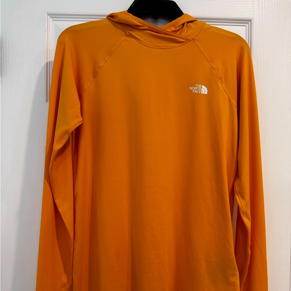 The North Face Sun Hoody
Brand New